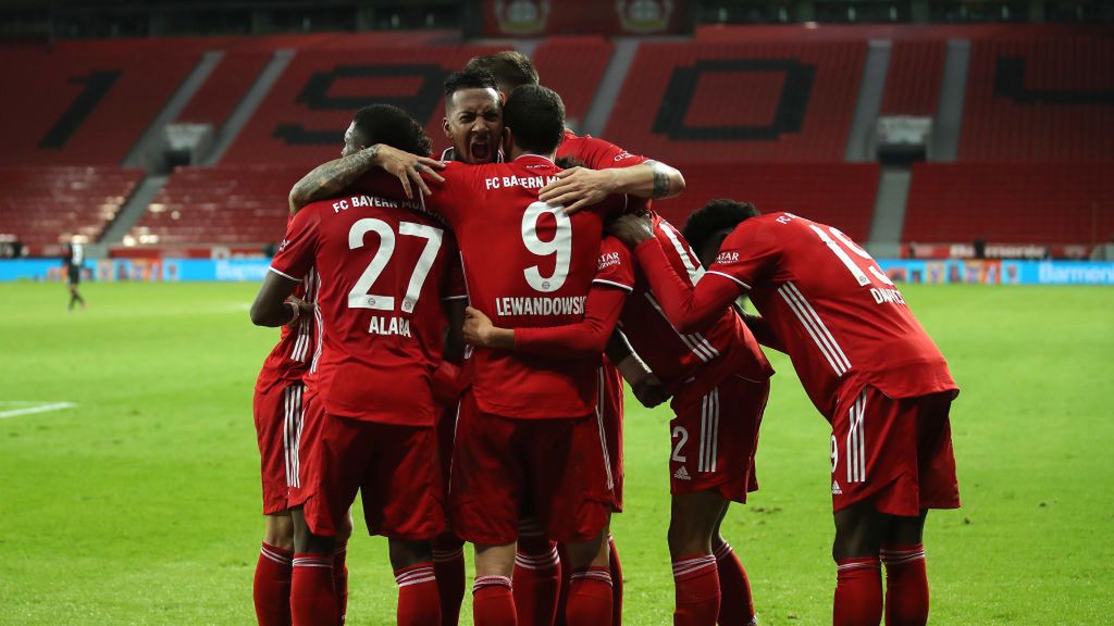 Zdjęcie okładkowe artykułu: Getty Images / Lars Baron / Na zdjęciu: piłkarze Bayernu Monachium