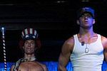 ''Magic Mike'': Tatum i McConaughey rozbierają się na scenie [foto]