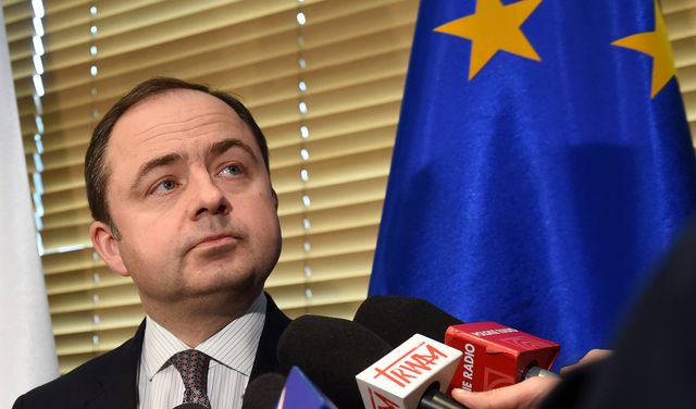 Jest odpowiedź MSZ na decyzję Komisji Europejskiej. Działania Brukseli są "nieuzasadnione"