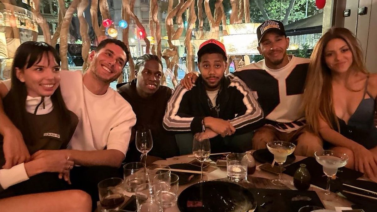 Zdjęcie okładkowe artykułu: Instagram / lewishamilton / Na zdjęciu: Lewis Hamilton i Shakira (po prawej)