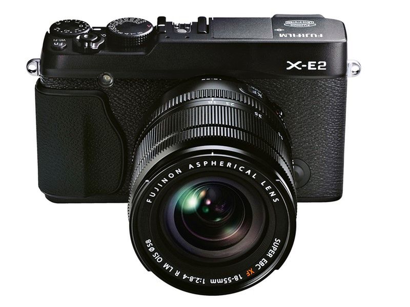 Fujifilm X-E2 – bezlusterkowiec ze średniej półki odświeżony