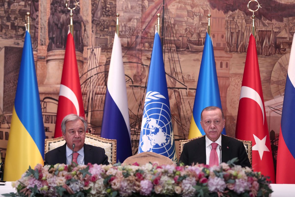 Sekretarz generalny ONZ Antonio Guterres i prezydent Turcji Recep Tayyip Erdogan 