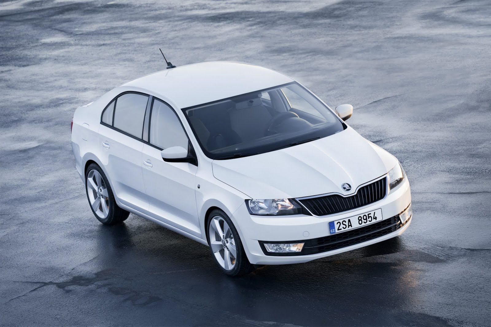 Skoda Rapid - oficjalne zdjęcia