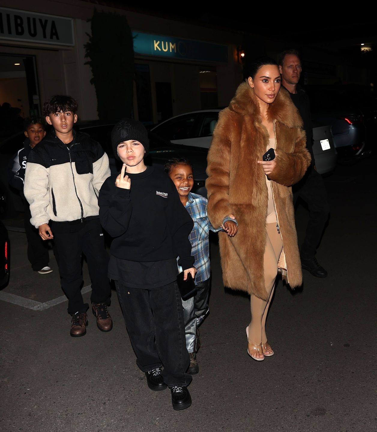 Kim Kardashian, Saint West, Psalm West i Reign Disick