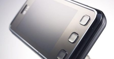 LG KC910 z 8 Mpix oficjalnie