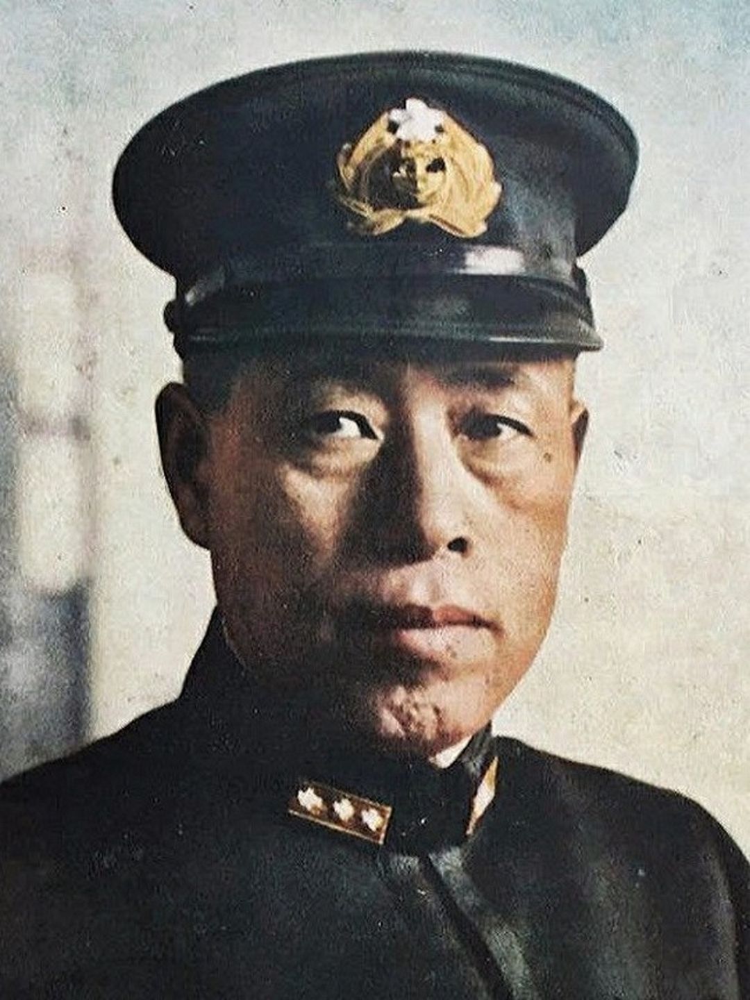 Admirał Isoroku Yamamoto. Zdjęcie wykonane w 1942 roku 