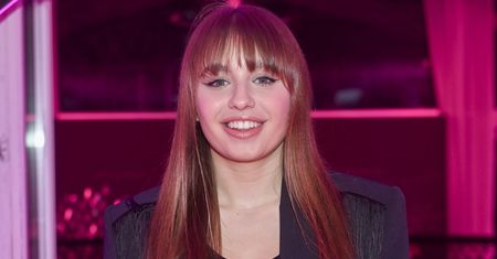 Oliwia Bieniuk w prześwitującym topie. Błyszczała wśród celebrytek