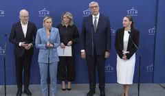 KO chce zakazać smartfonów w szkołach. Dostęp do social mediów od 15. roku życia