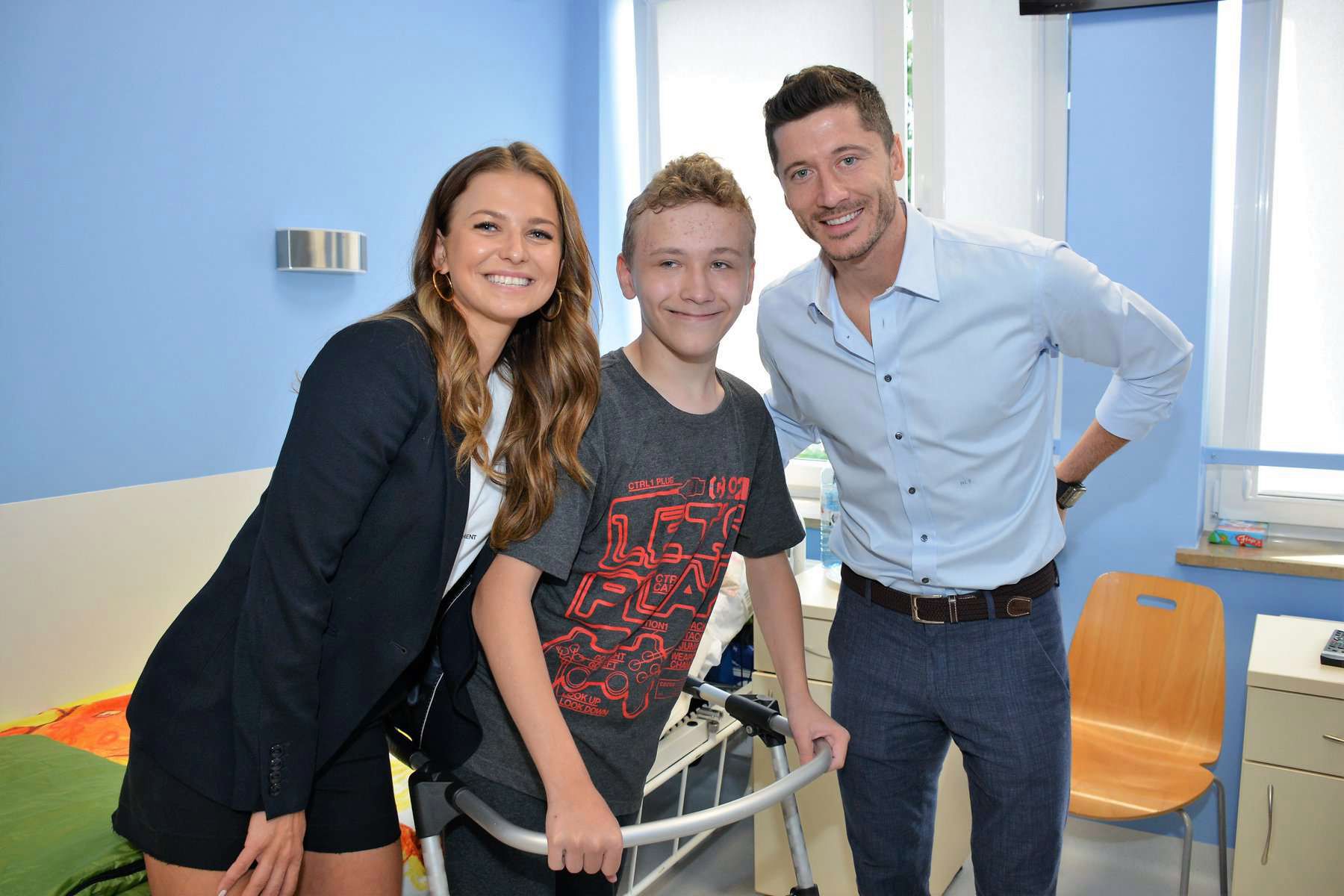 Anna i Robert Lewandowscy przekazali ponad pół miliona złotych na Centrum Zdrowia Dziecka
