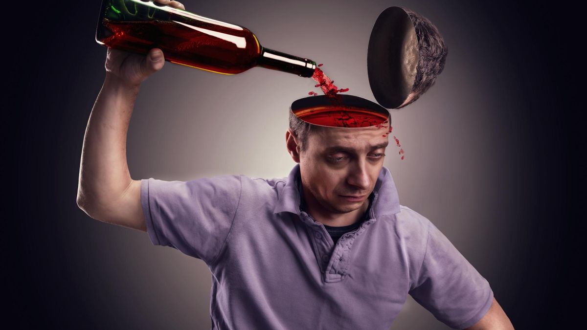 Dbaj o swoje bezpieczne wakacje. Jeśli pijesz alkohol unikaj pewnych zachowań i czynności