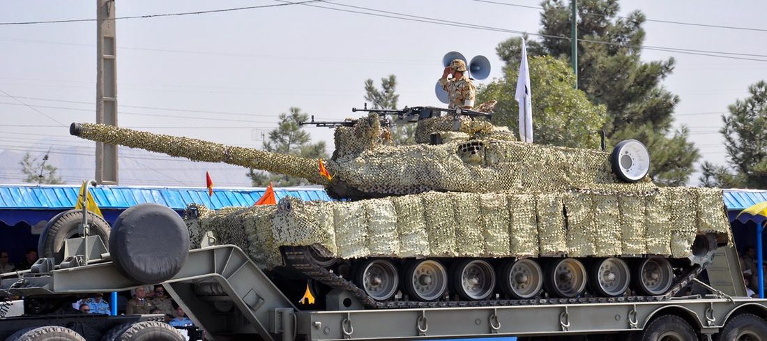 Zulfikara 3 uzbrojono w armatę 2A46 kal. 125 mm.