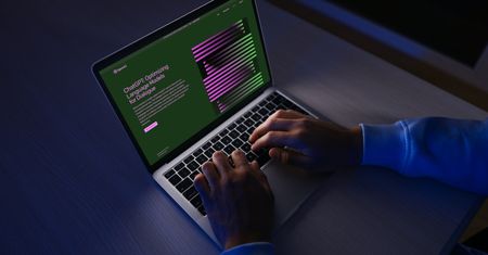 SI wymyka się spod kontroli. Cyberprzestępcy już z tego korzystają