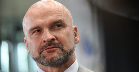 Kurier InPost poskarżył się na warunki. "Upał 35 stopni". Reakcja Brzoski natychmiastowa