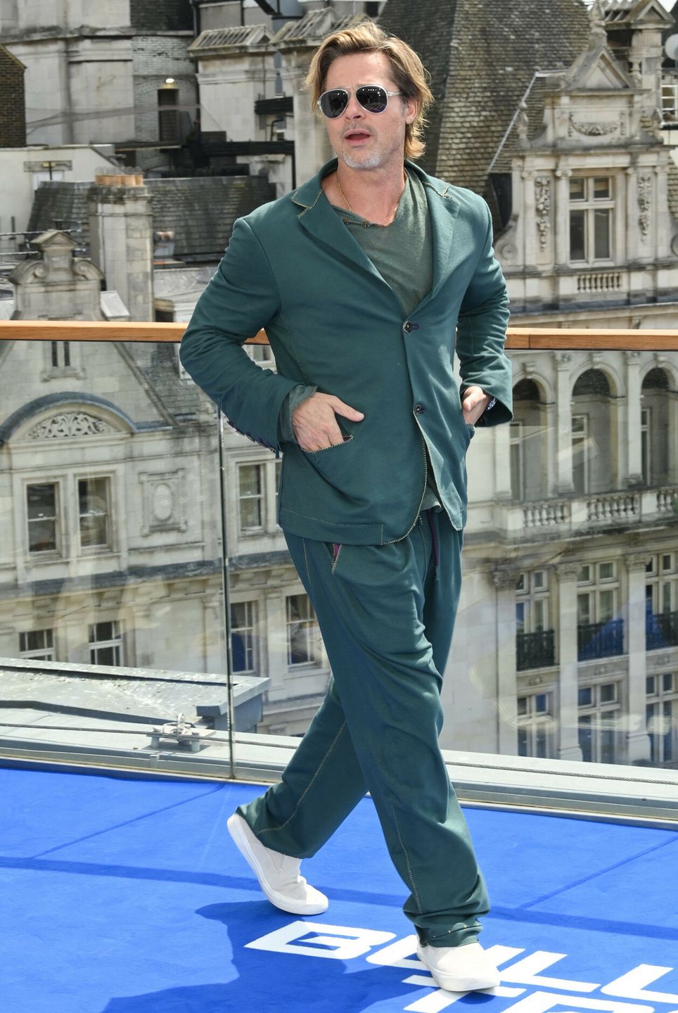 Frywolny Brad Pitt promuje "Bullet Train" w Londynie
