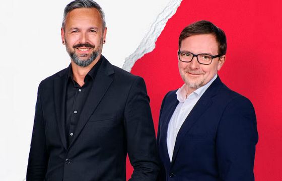 Arkadiusz Gawlak i Zbigniew Kaczmarek awansowali w AMS SA