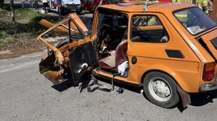 Zawiszyn: Zderzenie Malucha z Volkswagenem. W akcji śmigłowiec LPR