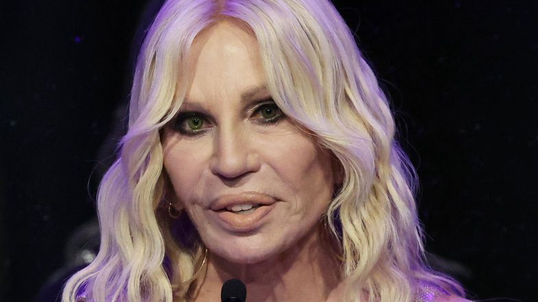 69-letnia Donatella Versace nie do poznania