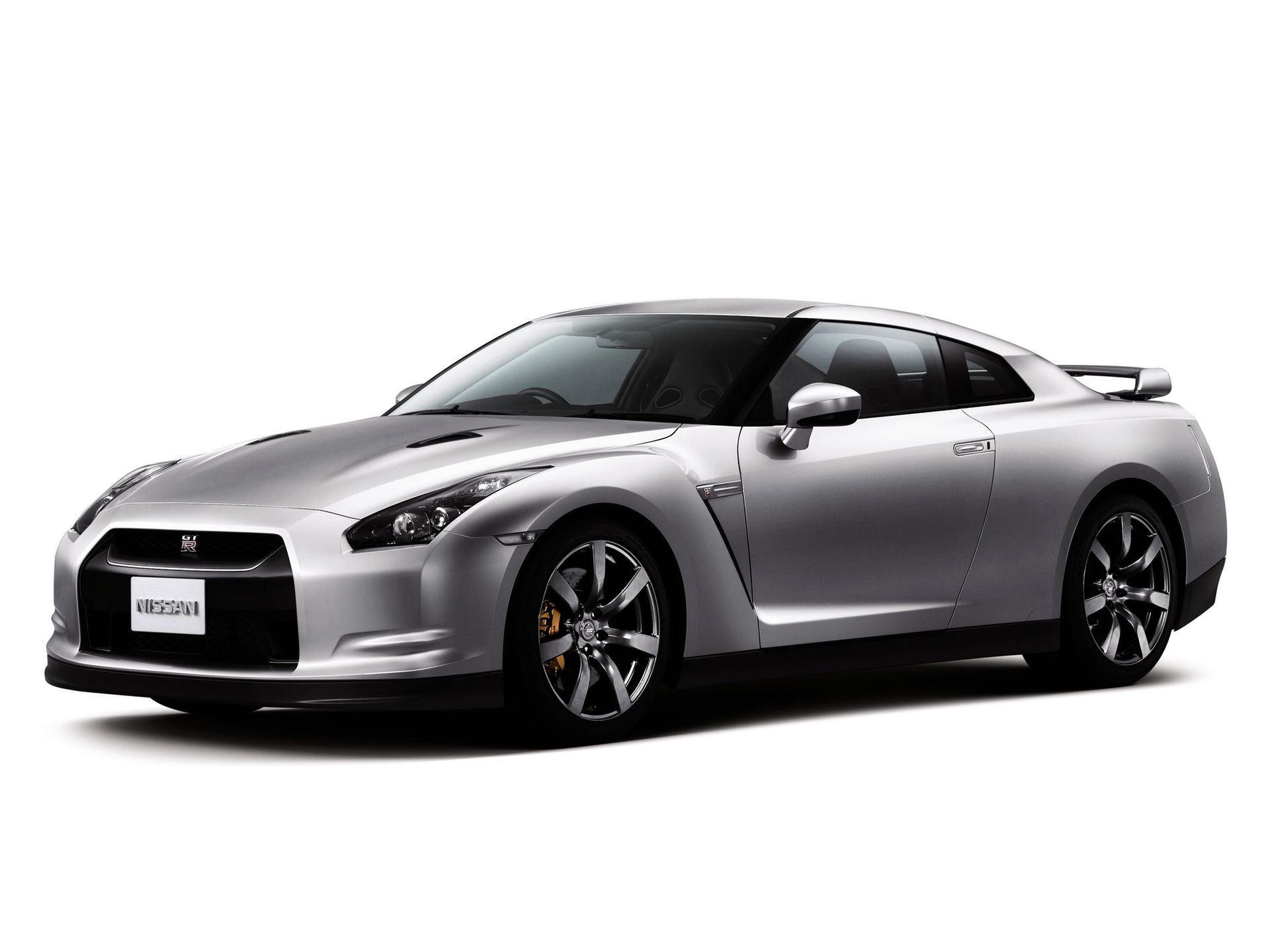 Ewolucja Godzilli: jak od początku zmieniał się Nissan Skyline GT-R 38