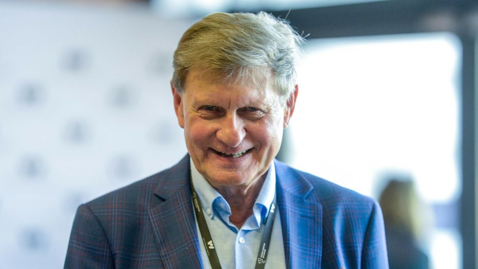 Prof. Leszek Balcerowicz przekazał swój rower na aukcję WOŚP