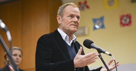 "Daj Pan przykład młodemu człowiekowi". Jasna deklaracja Tuska w sprawie 500+