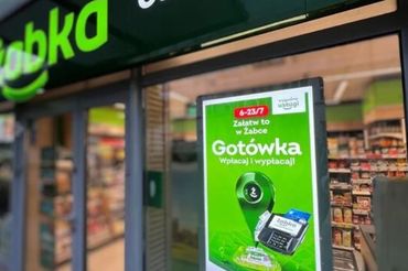 Żabka Ads funkcjonuje jako "elastyczny digital signage"