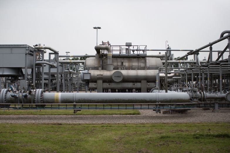 How Europe's Monster Gas Field Turned Into A Monster Headache
Natural gas extraction machinery and pipework stands above ground at an onshore site, operated by Nederlandse Aardolie Maatschappij BV (NAM), in the Loppersum gas field cluster in 't Zandt, Groningen, Netherlands, on Thursday, June 29, 2017. It took officials more than a year to start curbing output at Europes largest gas field to prevent what was once unforeseen from happening again, turning a major fuel exporter into a net importer nearly overnight. Photographer: Jasper Juinen/Bloomberg via Getty Images
Bloomberg
Europe, EMEA, E.U., Markets, EU, Energy, Gas, Business Finance and Industry