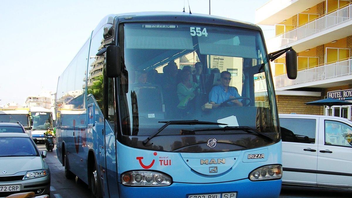 Tui planuje ograniczyć zatrudnienie. Chodzi nawet o 8 tys. miejsc pracy. 