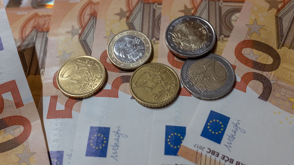 Posiadacze kredytów rozliczanych we franku mocno odczuli wzrost notowań tej szwajcarskiej waluty