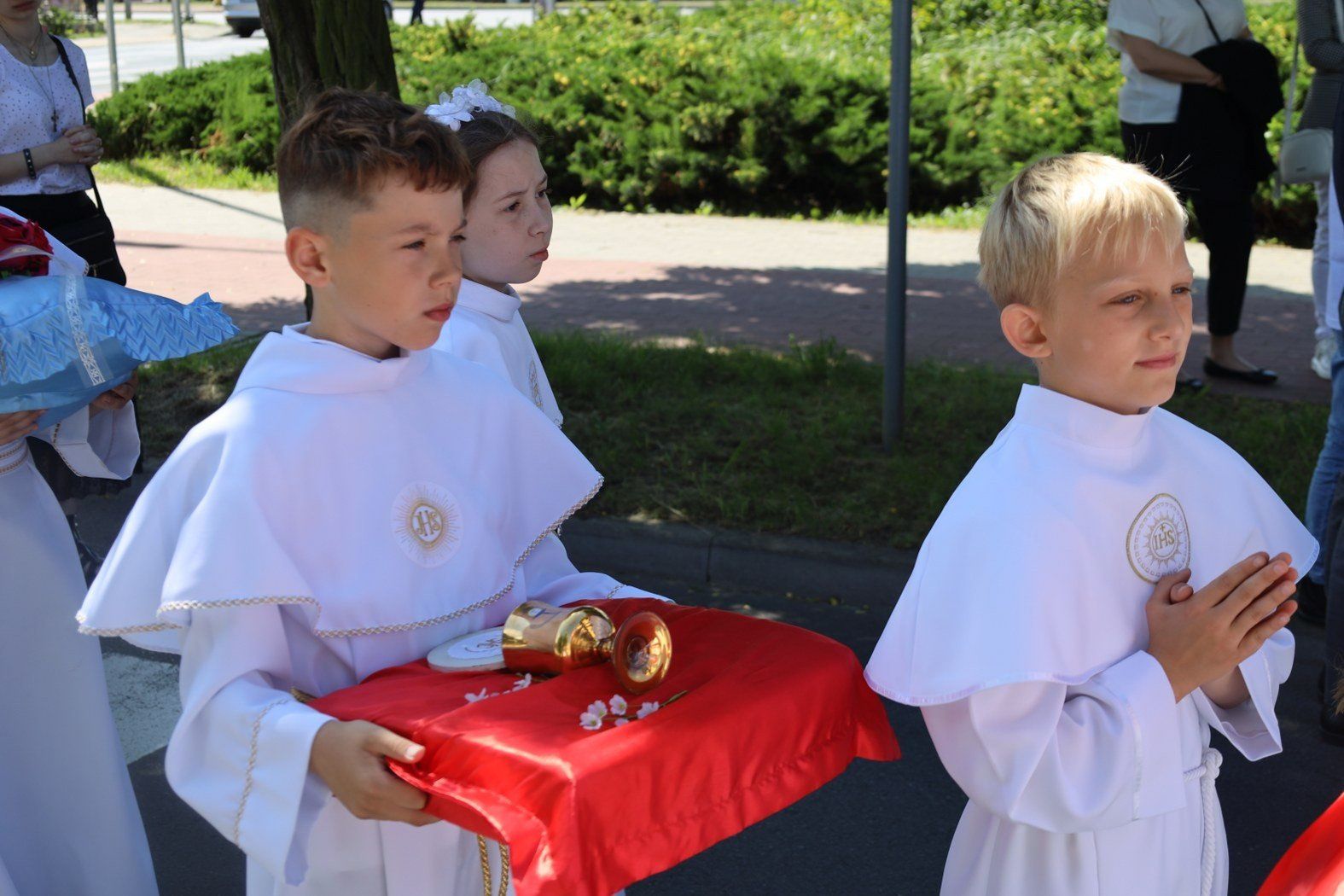 Procesja Bożego Ciała w parafii św. Floriana w Pleszewie