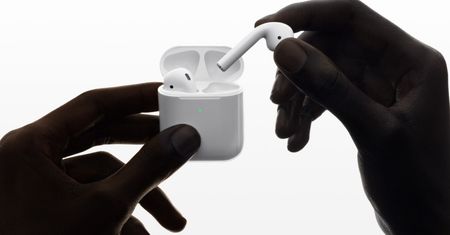 Apple AirPods 2 w sprzedaży - podobno lepsze, na pewno droższe