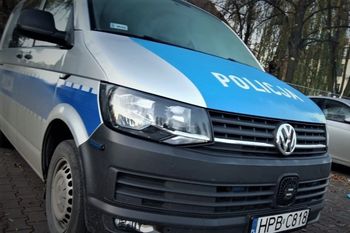 Nietrzeźwy kierowca złamał zakaz prowadzenia pojazdów. Szybko usłyszał kolejny wyrok