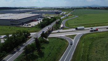 Wzrost ruchu na trasie A4 napędza przychody znanej spółki