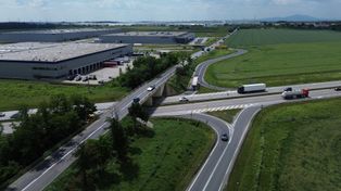 Wzrost ruchu na trasie A4 napędza przychody znanej spółki