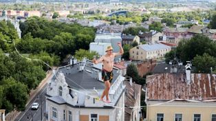 Lublin: Urban Highline Festival już trwa. To przedsmak tego, czym zaczaruje nas Carnaval Sztukmistrzów