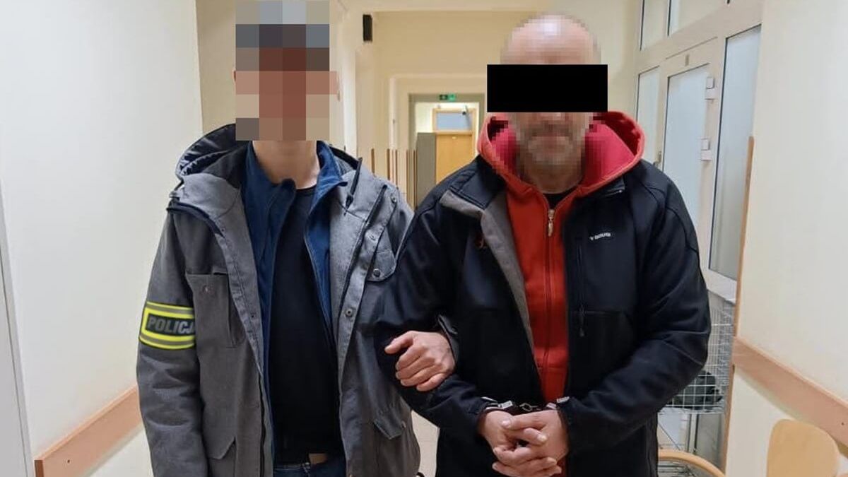 Policjanci zatrzymali 51-latka, który próbował okraść Biedronkę w Lublinie