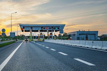 Znów podwyżki. Po wakacjach wzrosną opłaty na autostradzie A2