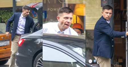Skwaszony Ryszard Petru wysiada ze swojego AUDI A6 za 300 tys. złotych, po czym pędzi do modnej kawiarni (ZDJĘCIA)