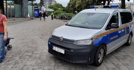 Strażnicy skutecznie przegonili handlarzy. "Efekt konsekwentnych kontroli"