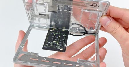 Apple Magic Trackpad rozebrany
