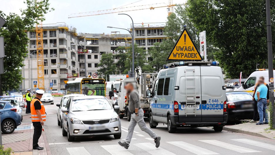 Warszawa. Wypadek autobusu na Bielanach. GITD wszczyna kontrolę (zdjęcie ilustracyjne)