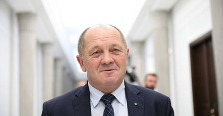 Sawicki: "Sejm za podwyżki odwdzięczy się prezydentowi". W jaki sposób?