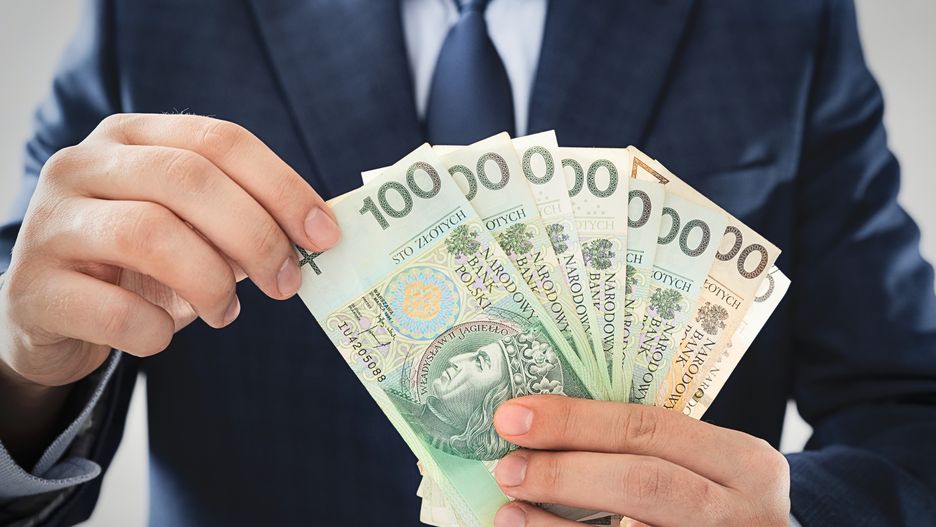Tyle Polacy dostaną "na rękę" od 2025 roku