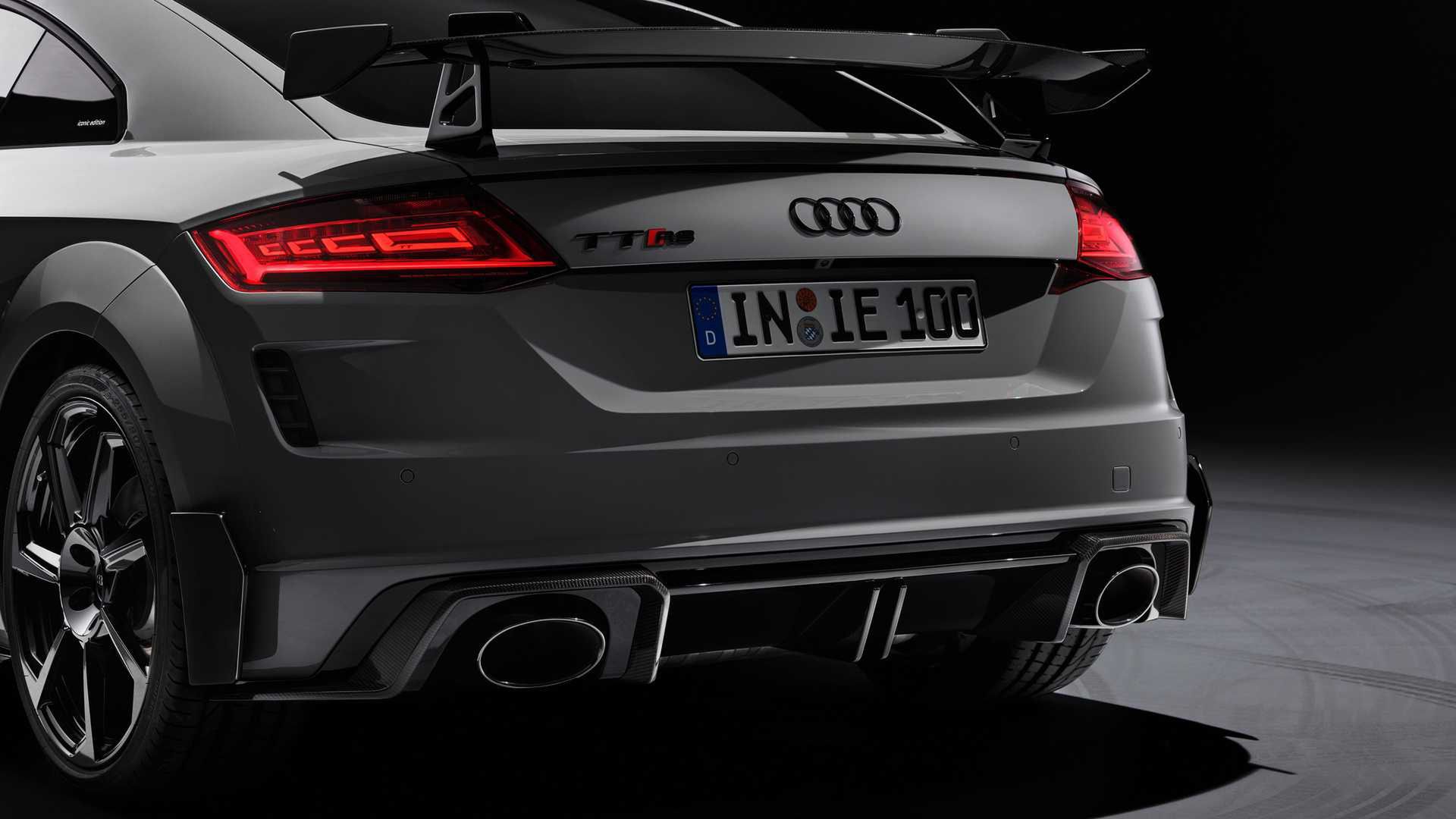 Audi TT RS Iconic Edition