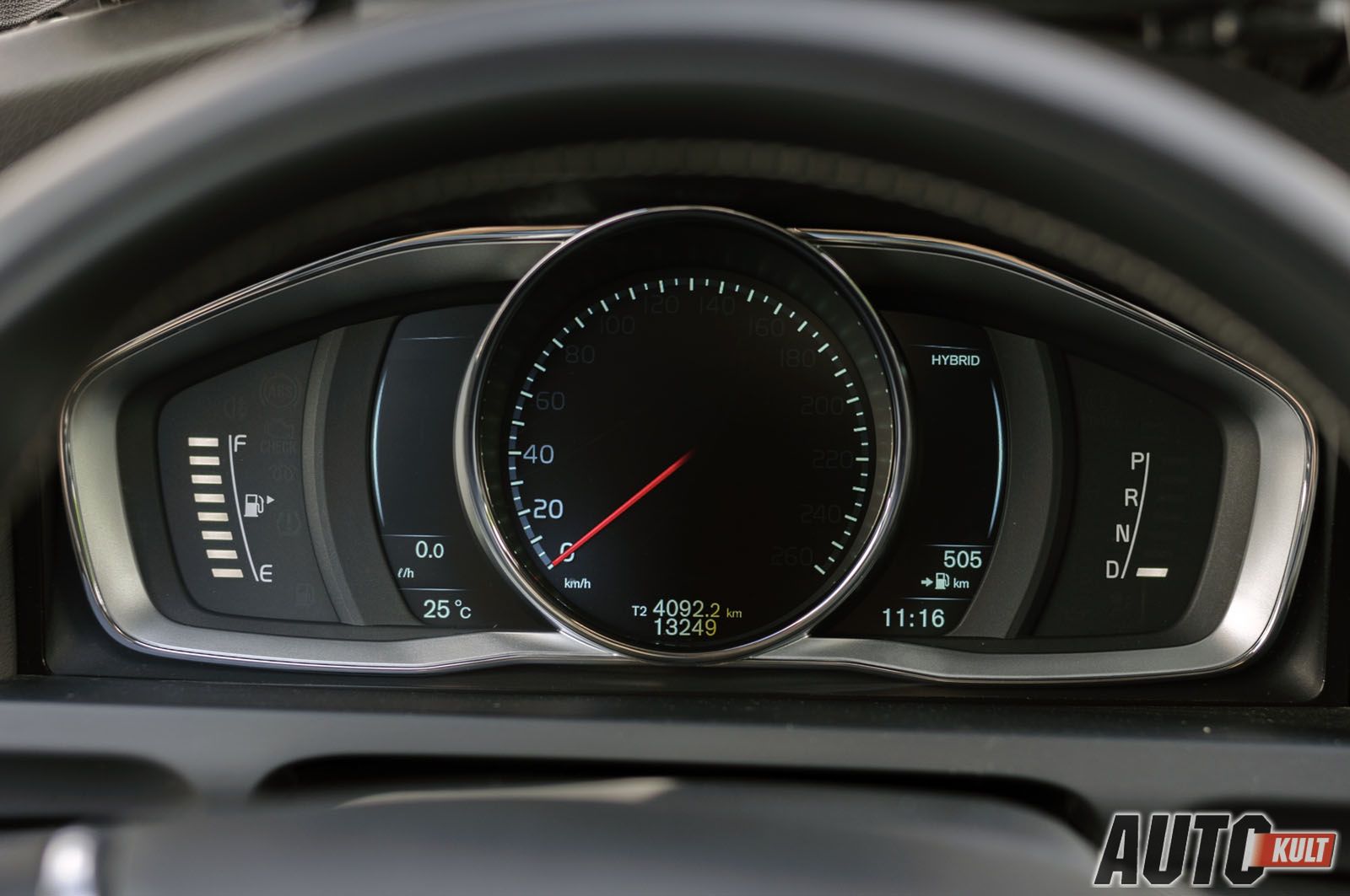 Volvo V60 Plug-In Hybrid - test [galeria zdjęć] 20