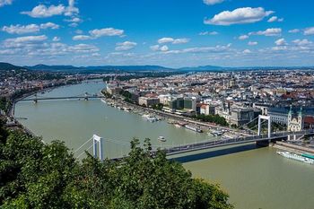 Rekordowo niski poziom Dunaju w Bratysławie. Hydrolodzy alarmują