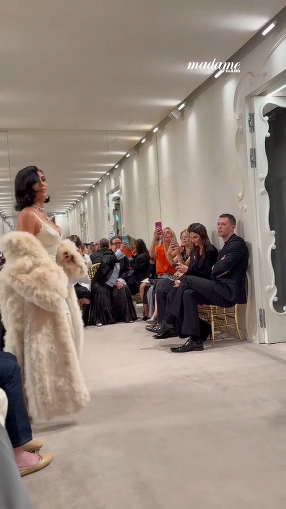 Kim Kardashian na wybiegu