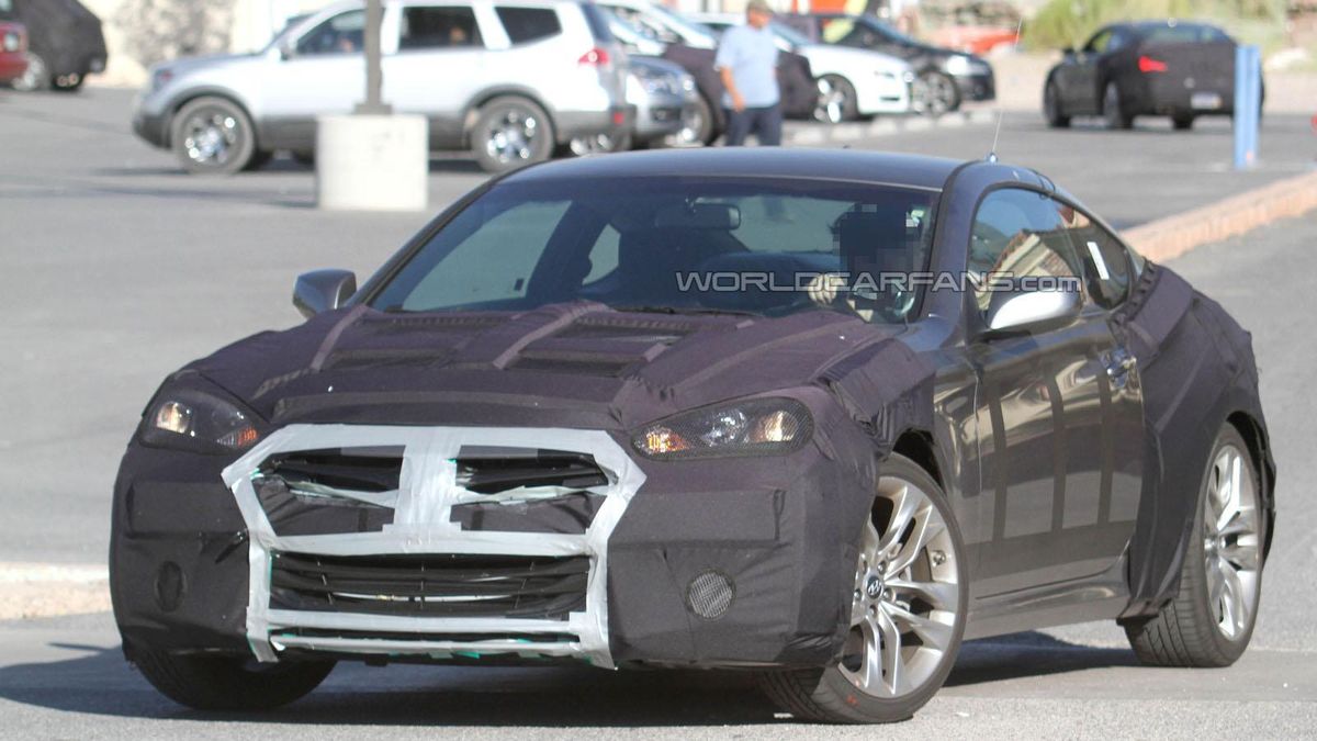 Hyundai Genesis Coupe (2012)