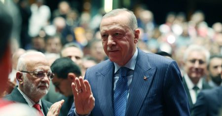 Turcja odwraca się od Rosji. Putin może już liczyć straty, a Trump dolary