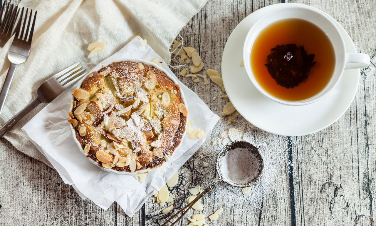 Ciasto z rabarbarem. Prosty przepis, który pokocha twoja rodzina