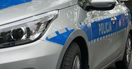 Cieszyn. Czujność policjanta po służbie. Wypatrzył pijanego, który wsiadł za kółko